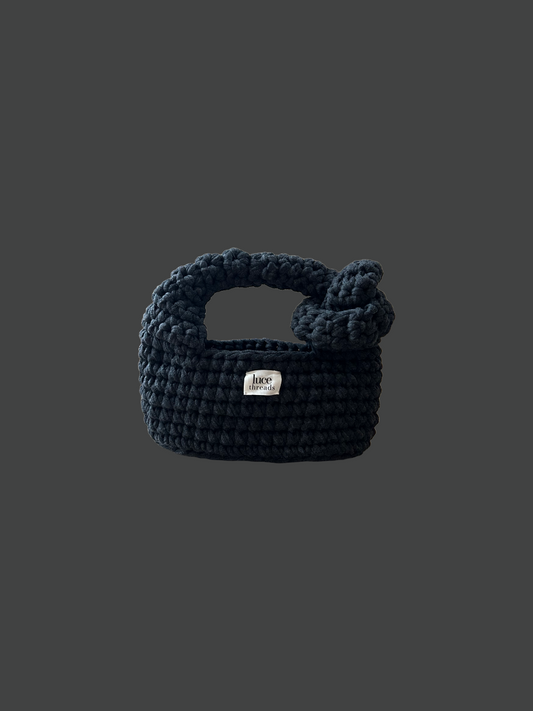 The Knot - Astrid